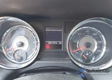 2016 Chrysler Town & Country Touring из США, поврежденный, VIN 2C4RC1BG9GR165298